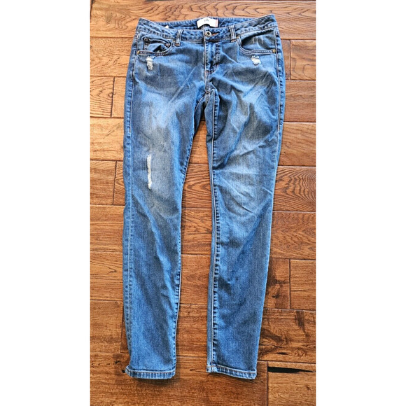 Cabi Jeans Skinny Blue Medium Wash Mid Rise Stretch Distressed 30 x 30 - 5087 - Picture 1 of 4
